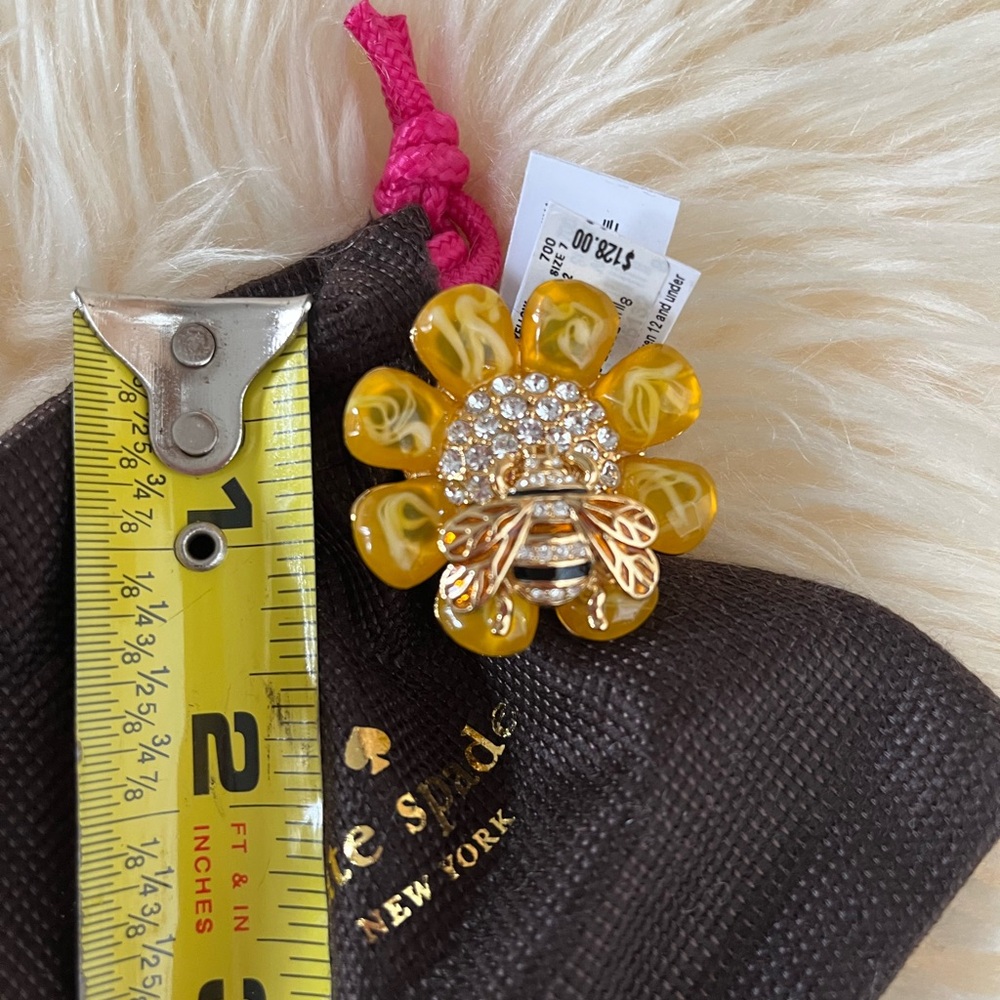 NWT 100% AUTH Kate Spade Yellow Flower Queen Bee Cocktail Ring Sz 7 - Picture 8 of 9